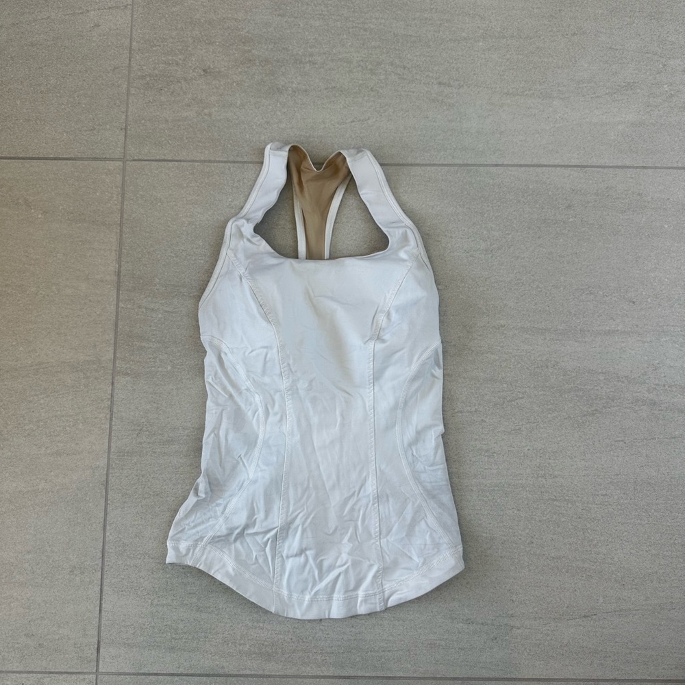 LULULEMON TANK